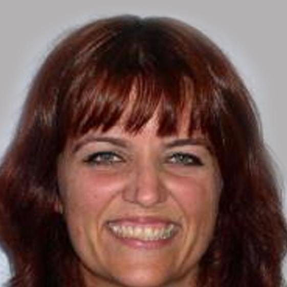 劳拉·卡潘科，威尼斯游戏大厅教员